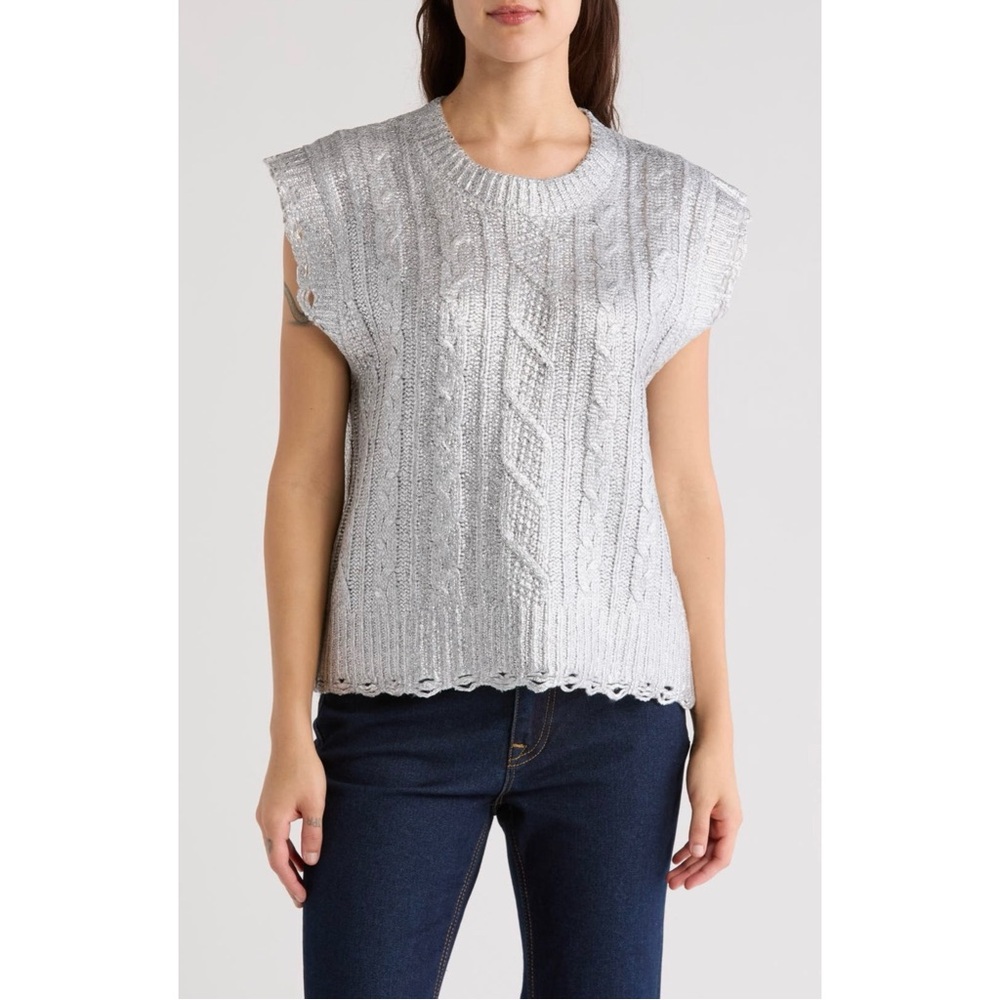 NWT ✨ Vigoss Silver Metallic Vest